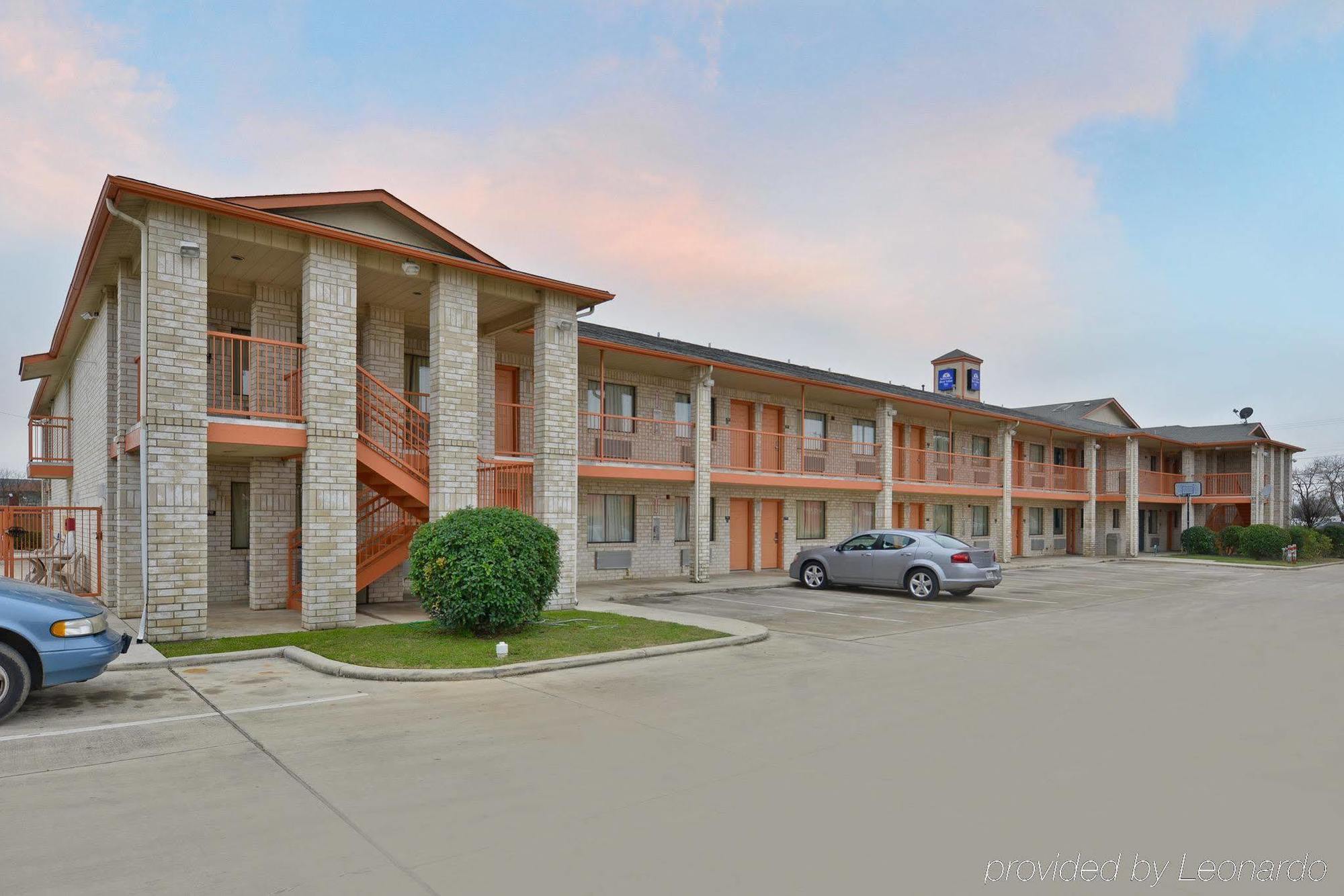 Budget Inn San Antonio Downtown I-10 East Екстериор снимка