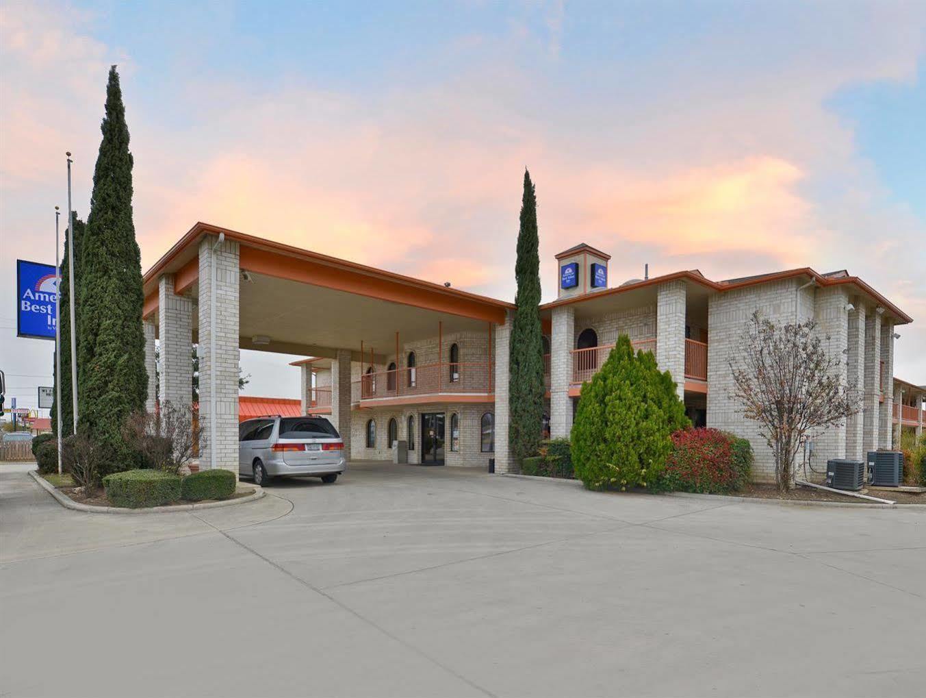 Budget Inn San Antonio Downtown I-10 East Екстериор снимка